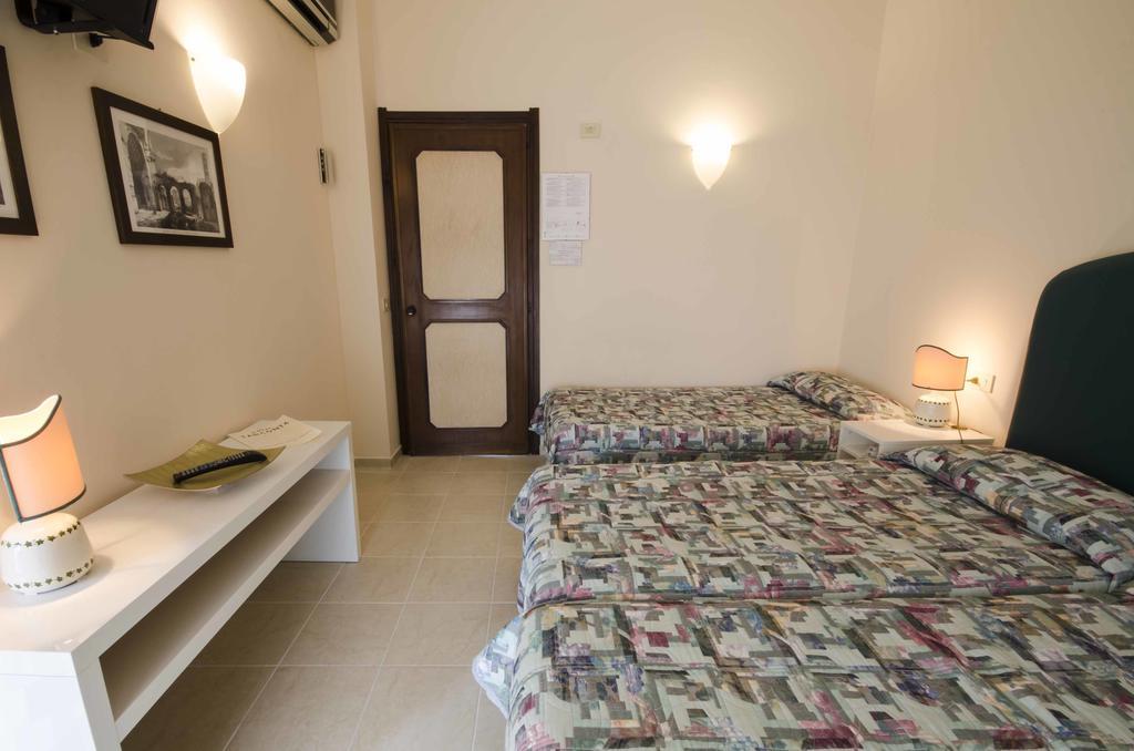 Hotel Tarconte Tarquinia Exterior photo